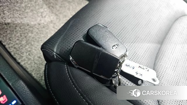 Kia Come New K3 id 4780619 из Кореи 7