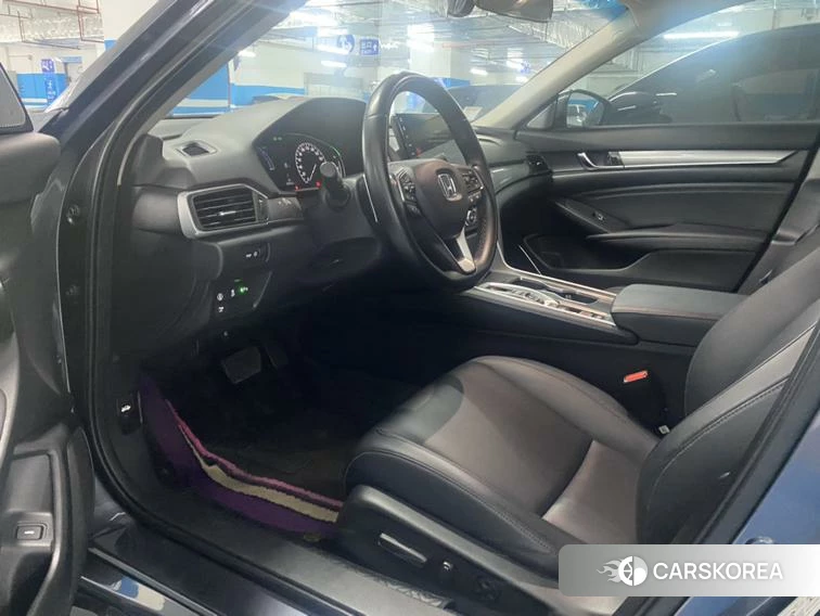 Honda Accord id 4406056 из Китая 7