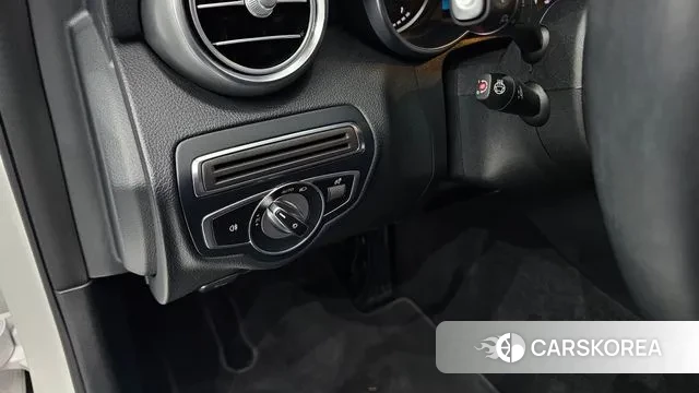 Mercedes-Benz C-Class W205 id 3588176 из Кореи 7