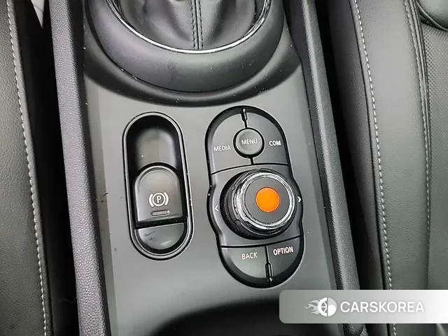 Mini Cooper Clubman id 3060410 из Кореи 7