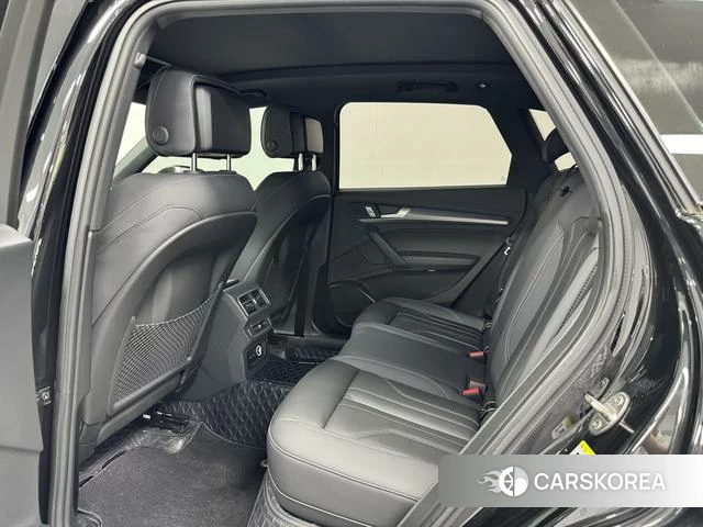 Audi Q5L id 4358998 из Китая 7