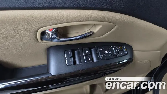 Kia The New Carnival id 2418170 из Кореи 7