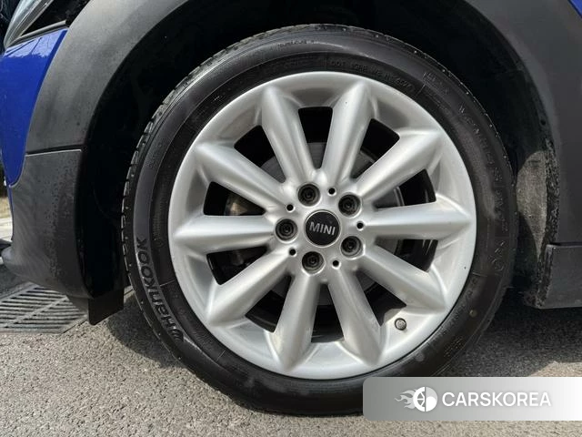 MINI CLUBMAN id 4208974 из Китая 7