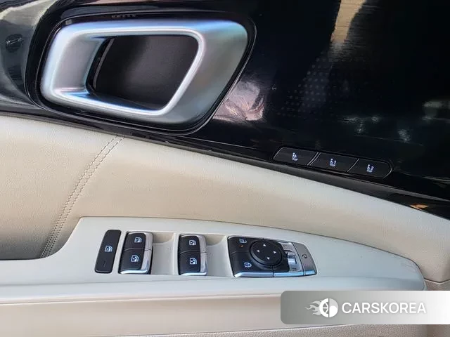 Kia The New Carnival 4th Generation id 3099184 из Кореи 7