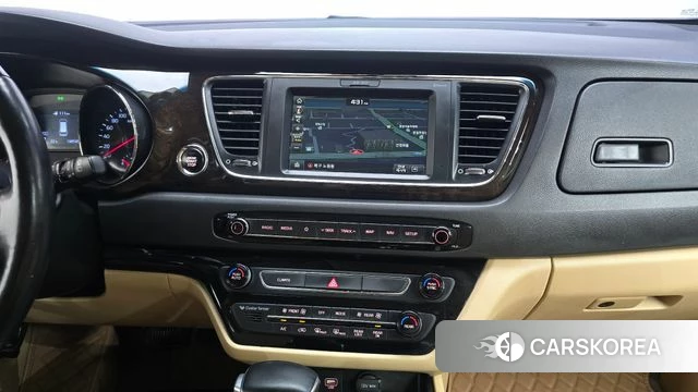Kia The New Carnival id 4785855 из Кореи 7