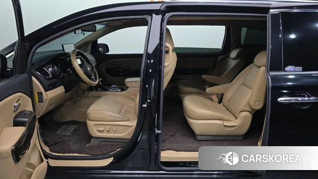 Kia The New Carnival id 4895185 из Кореи 7