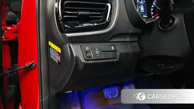 Kia Stonic id 4491200 из Кореи 7