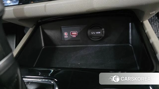 Kia The New Carnival id 4595690 из Кореи 7