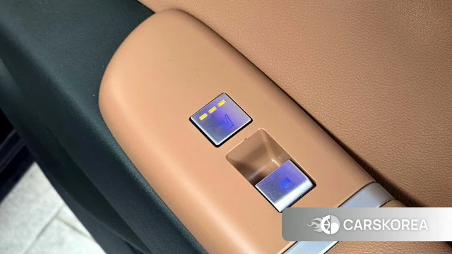 Hyundai Grandeur Hybrid (GN7) id 4292026 из Кореи 7