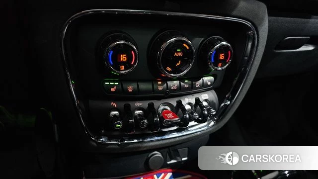 Mini Cooper Clubman id 4594298 из Кореи 7