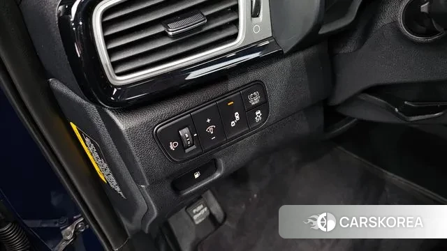 Kia Niro id 3004905 из Кореи 7