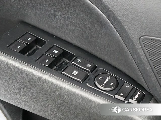 Hyundai Avante AD id 4502783 из Кореи 7