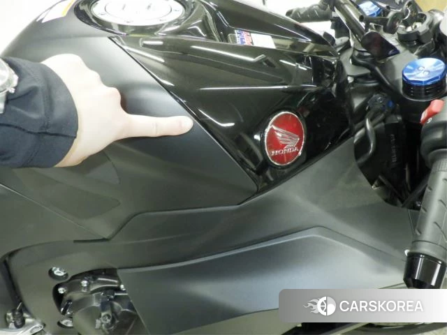 Проданный Honda CBR600RR id 3999523 из Японии, фото 7