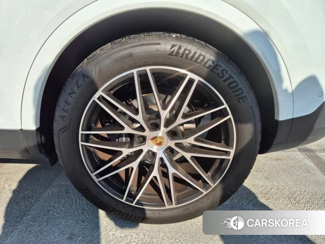 Porsche Cayenne (PO536) id 3805605 из Кореи 7