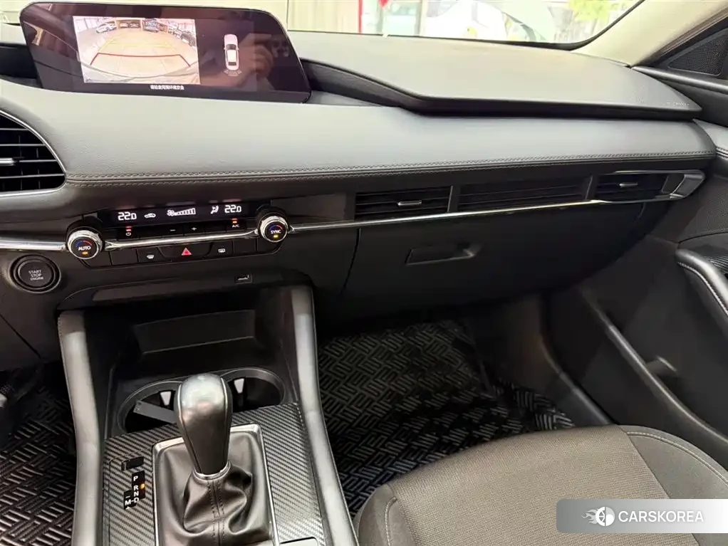 Mazda 3 id 4547930 из Китая 7