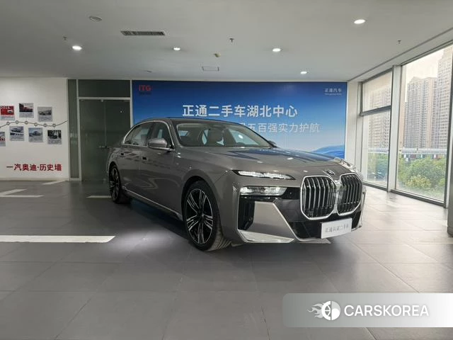 BMW 7 series id 4256606 из Китая 7