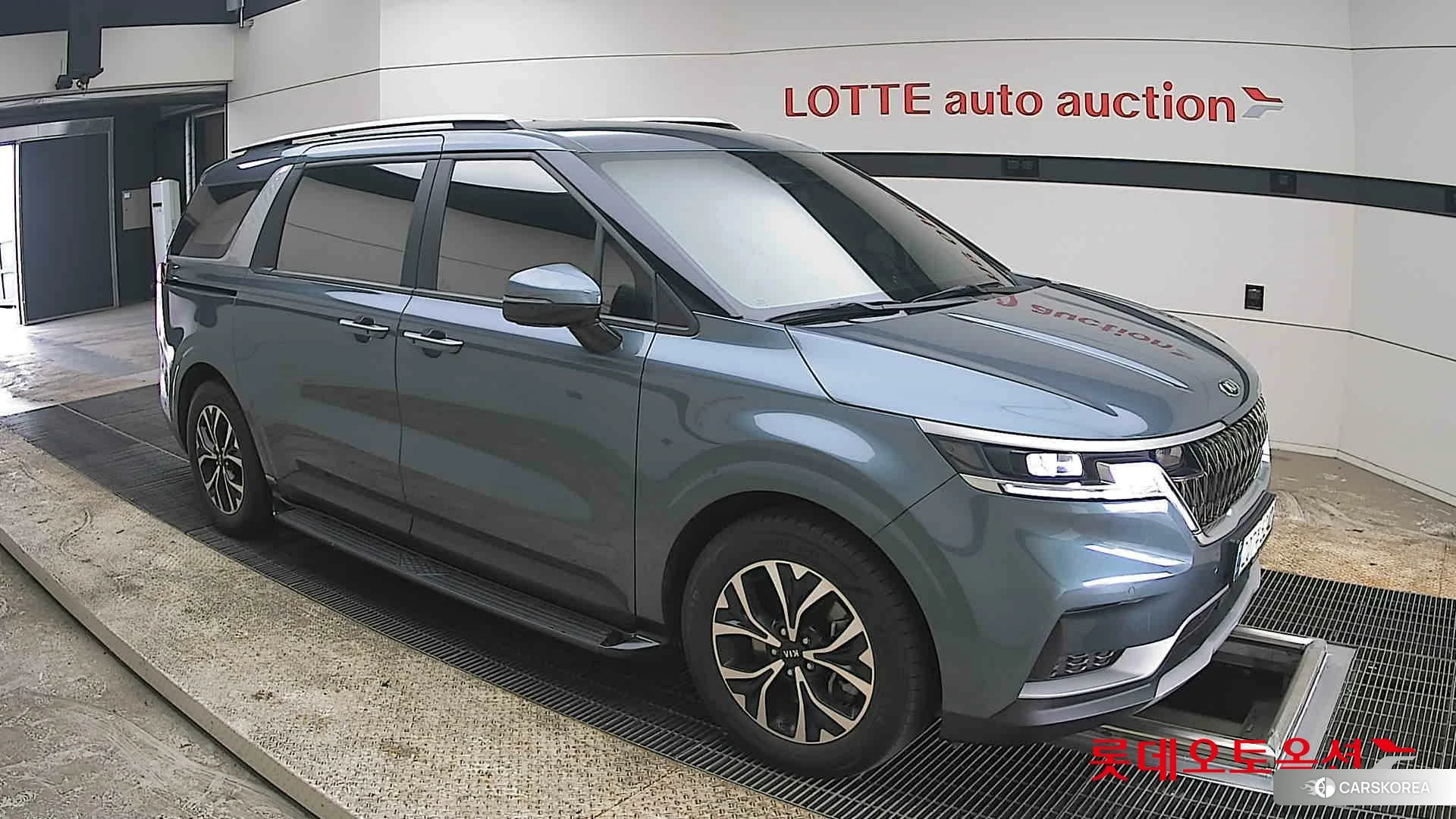 Kia Carnival id 3875723 из Кореи 7