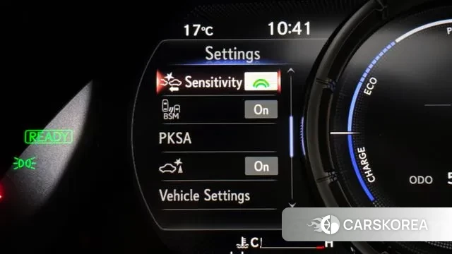 Lexus UX250h id 3401941 из Кореи 7