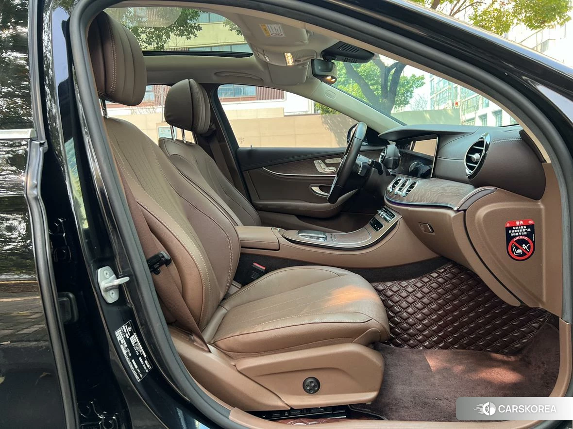 Mercedes-Benz E-class id 4486430 из Китая 7
