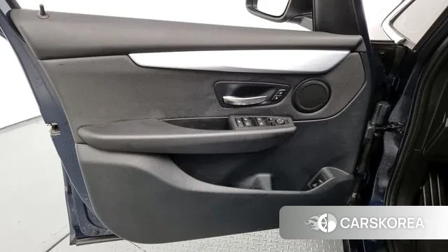 BMW 2 Series Active Tourer (F45) id 3004652 из Кореи 7