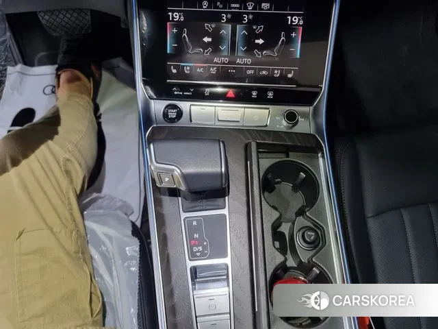 Audi A6 (C8) id 3137196 из Кореи 7