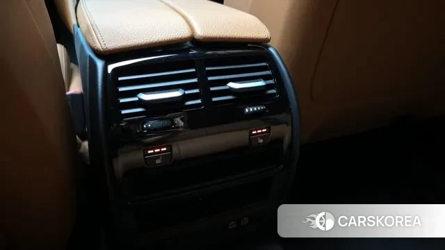 BMW 5 Series (G30) id 3223869 из Кореи 7