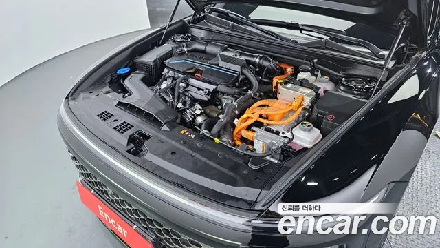 Hyundai Grandeur Hybrid (GN7) id 2602477 из Кореи 7