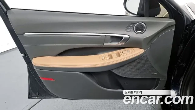 Hyundai Sonata (DN8) id 2932468 из Кореи 7