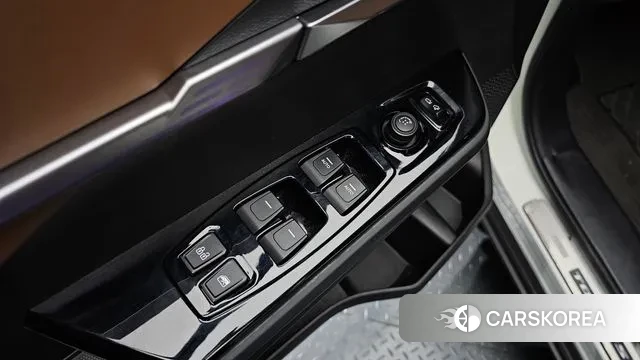 Ssangyong Torres id 3770220 из Кореи 7