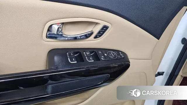 Kia The New Carnival id 3601979 из Кореи 7