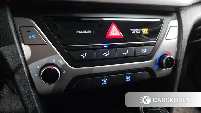 Hyundai Avante AD id 3677588 из Кореи 7