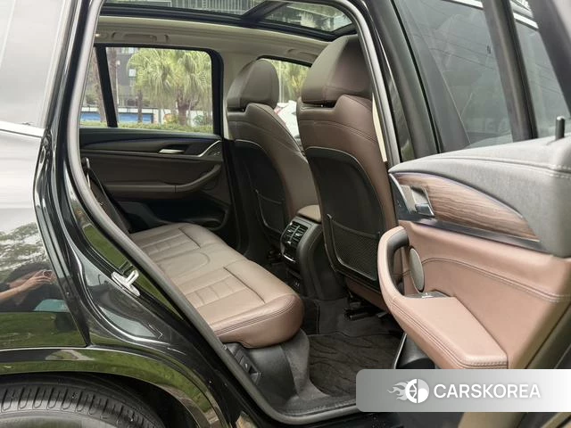 BMW X3 id 4307235 из Китая 7