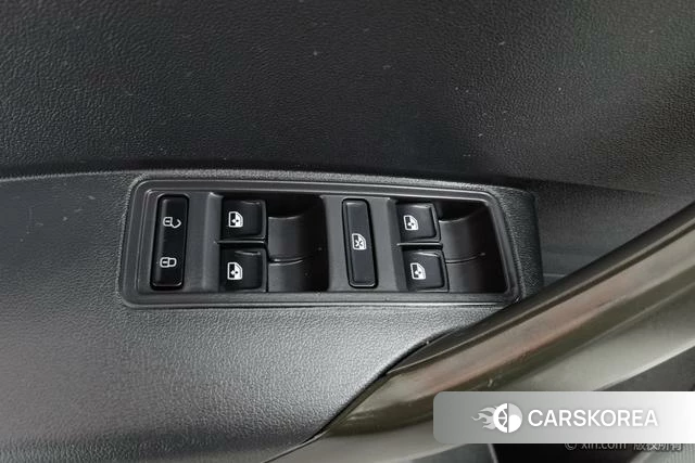 Volkswagen Santana id 4211365 из Китая 7