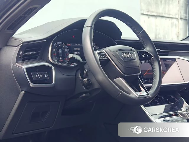 Audi A6L id 4299706 из Китая 7