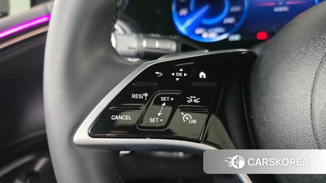Mercedes-Benz EQS SUV X296 id 4656192 из Кореи 7