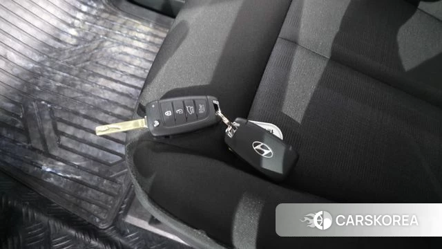 Hyundai Staria id 4757178 из Кореи 7