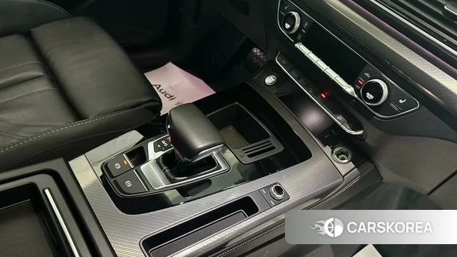 Audi Q5L id 4207941 из Китая 7