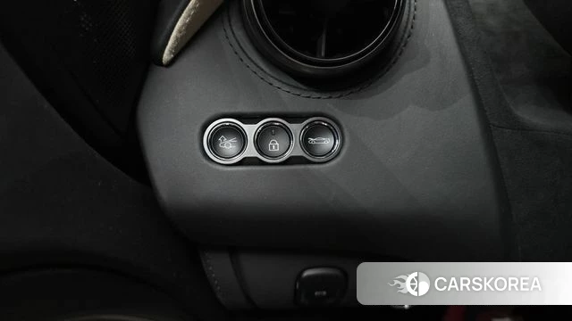 McLaren 750S id 4655693 из Кореи 7