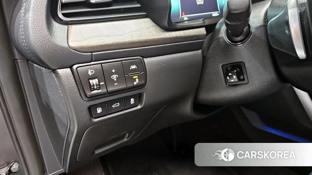 Kia K7 Premier Hybrid id 3833802 из Кореи 7