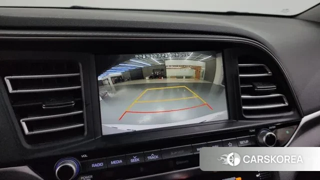 Hyundai The New Avante AD id 3464734 из Кореи 7