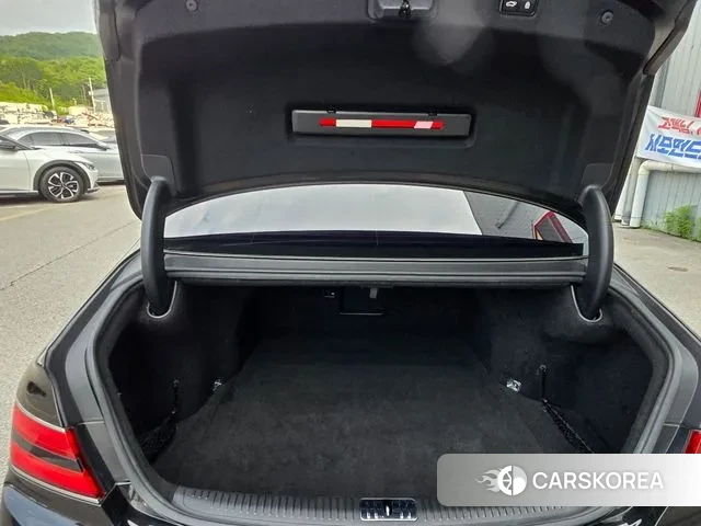 Genesis G90 id 3068674 из Кореи 7