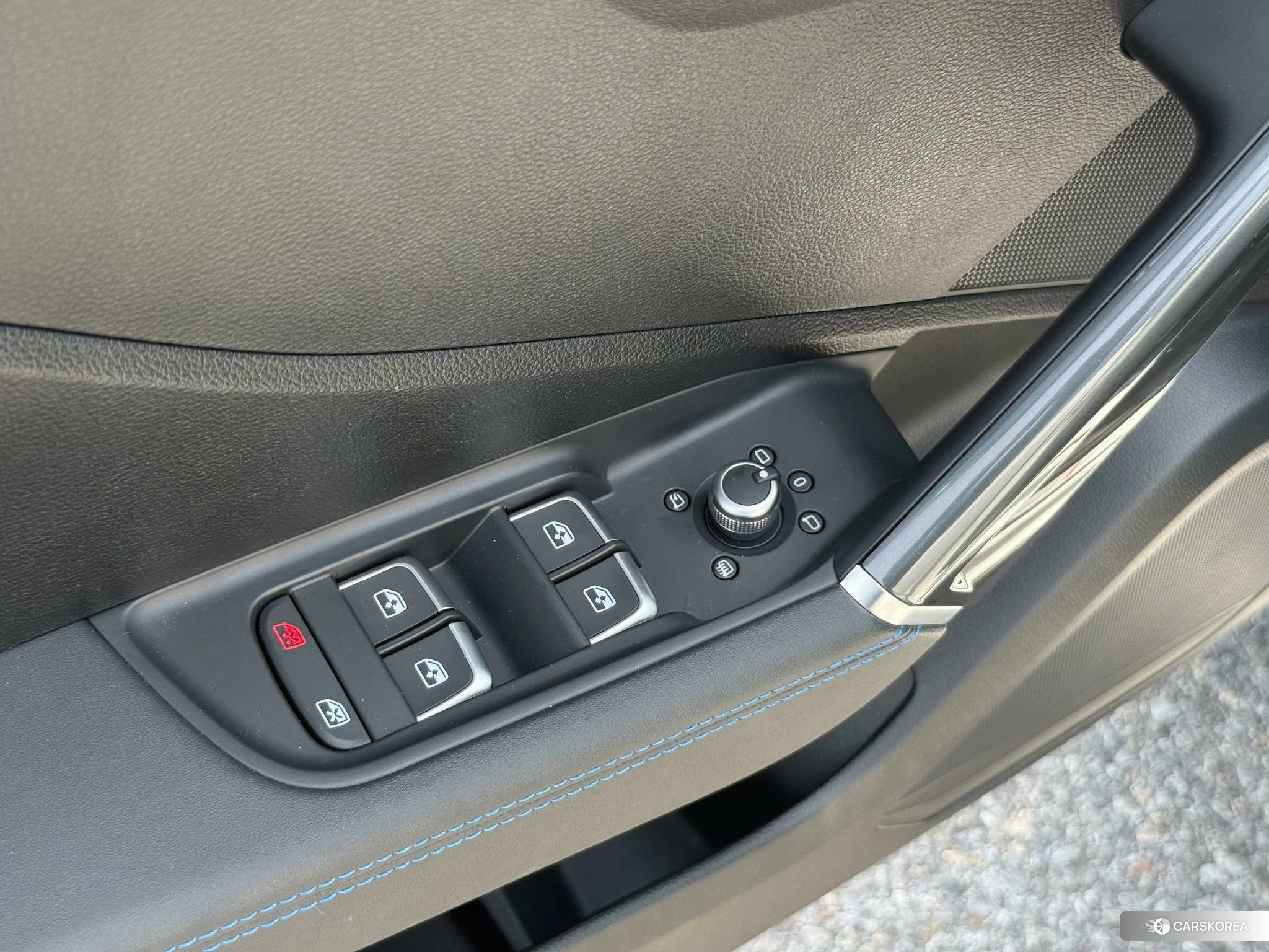 Audi Q2L id 4419139 из Китая 7