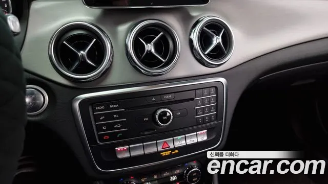 Mercedes-Benz GLA-Class X156 id 2310106 из Кореи 7