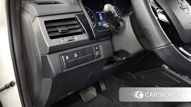 Ssangyong The New Rexton Sport id 3492738 из Кореи 7