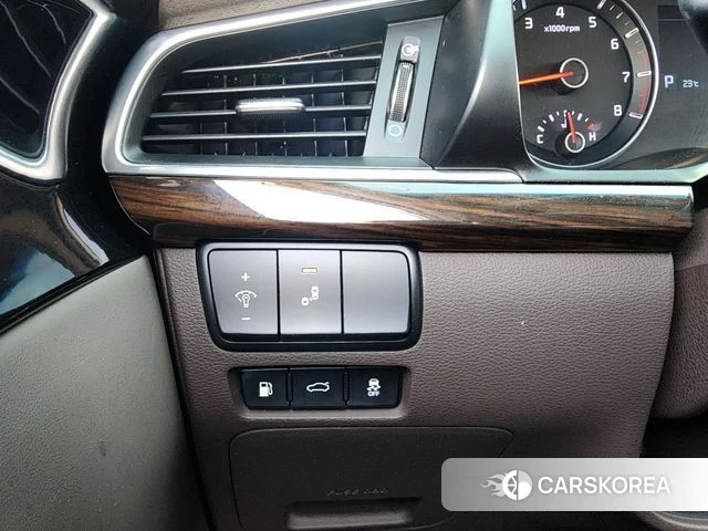 Kia Come New K7 id 3924959 из Кореи 7