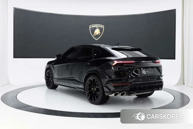 Lamborghini Urus id 4190534 из Китая 7