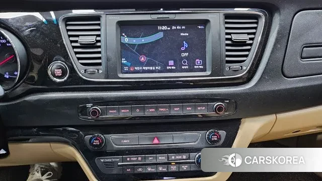 Kia The New Carnival id 2373449 из Кореи 7