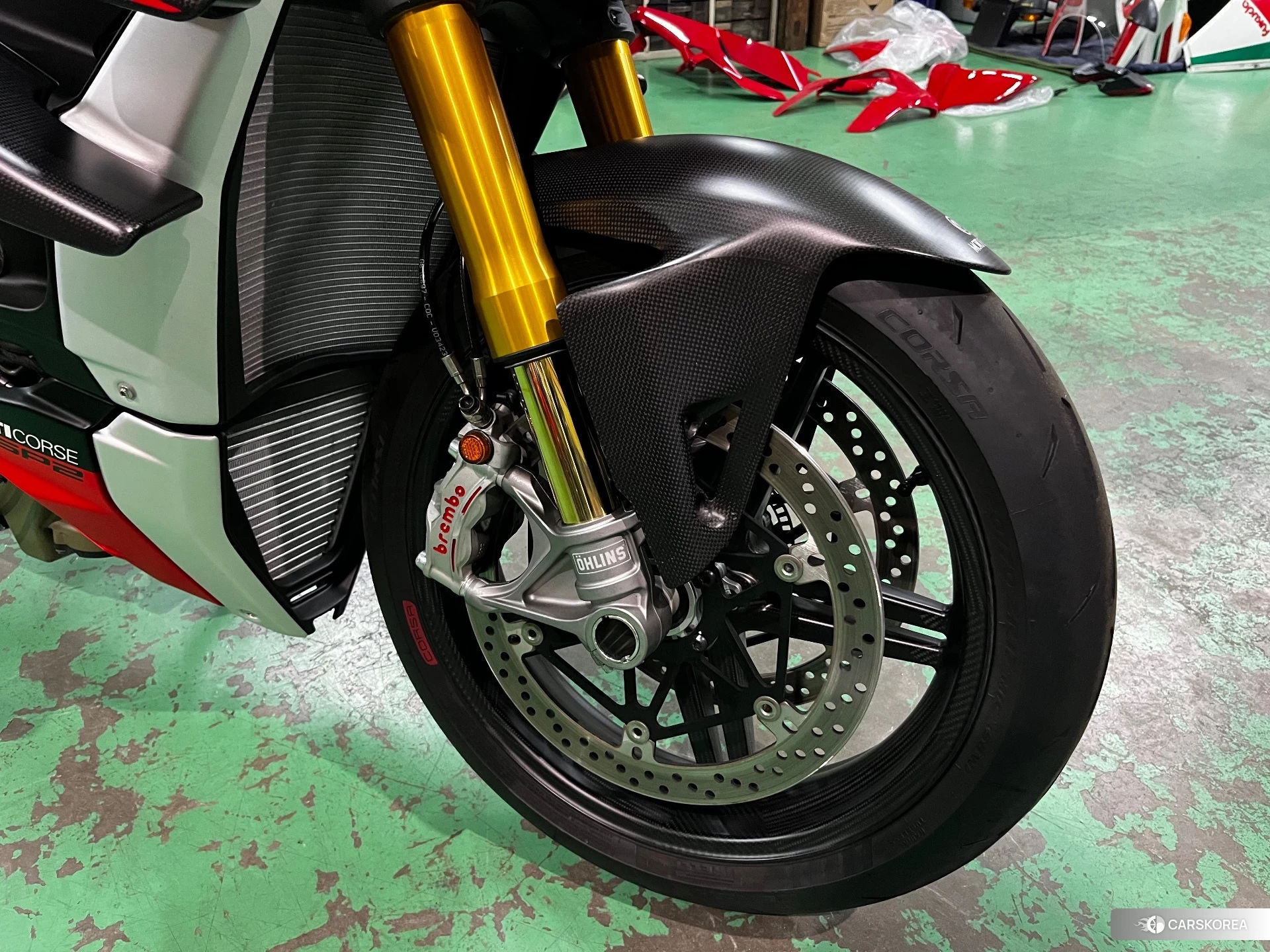 Проданный Ducati STREETFIGHTER V4 SP2 id 4380296 из Японии, фото 7