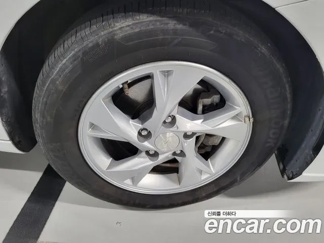 Hyundai Avante (CN7) id 2948613 из Кореи 7