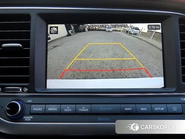 Hyundai Avante AD id 3706259 из Кореи 7